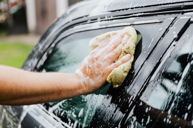 Hand Car Washing
